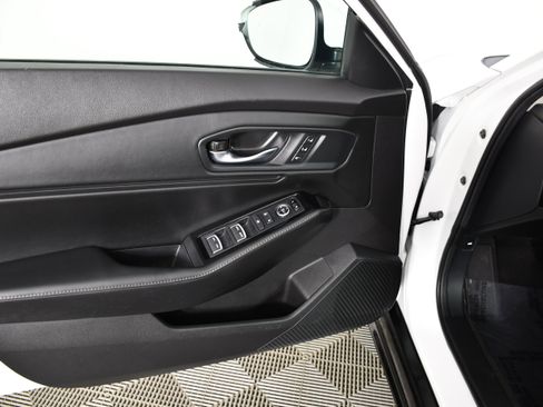 Used 2023 Honda Accord Touring image 36
