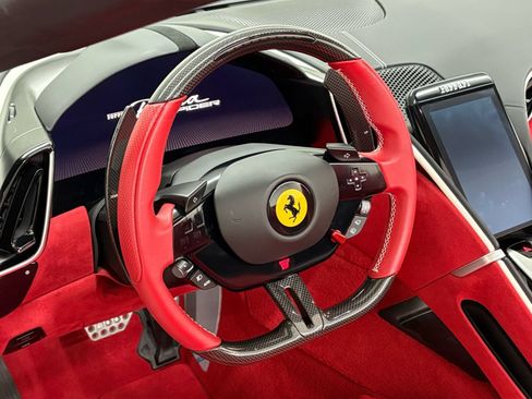 Used 2025 Ferrari Roma Spider RWD image 21