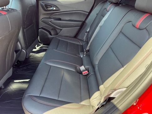 New 2026 Chevrolet Trax RS w/ Sunroof Package FWD image 11