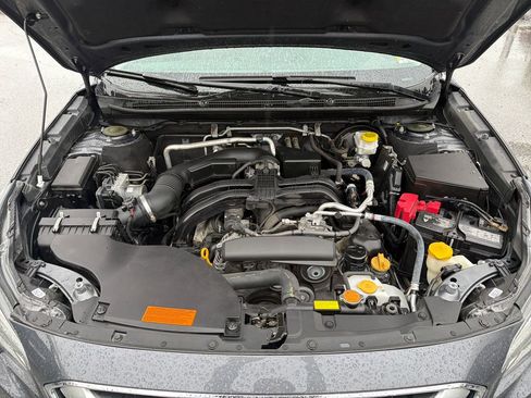 Used 2022 Subaru Outback Touring AWD/4WD image 40