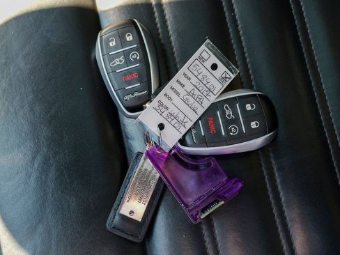 Used 2017 Alfa Romeo Giulia Ti w/ TI Lusso Package image 55