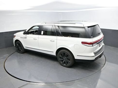 Used 2024 Lincoln Navigator L Reserve w/ Equipment Group 201A AWD/4WD image 46