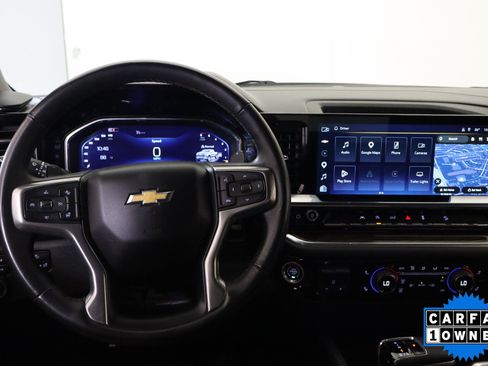 Used 2025 Chevrolet Silverado 1500 LT AWD/4WD image 24