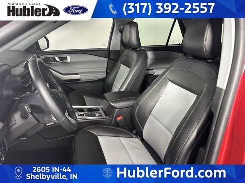 Used 2024 Ford Explorer XLT w/ Equipment Group 202A AWD/4WD image 13
