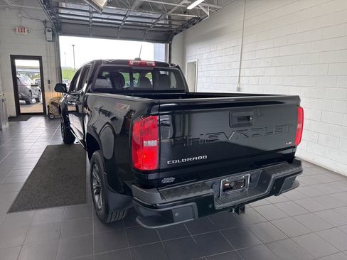 Used 2021 Chevrolet Colorado Z71 AWD/4WD image 6