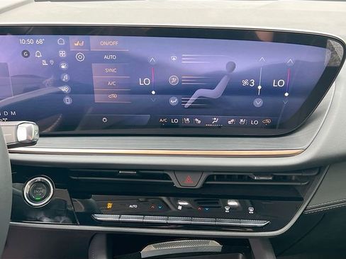 New 2026 Buick Envision Avenir image 11