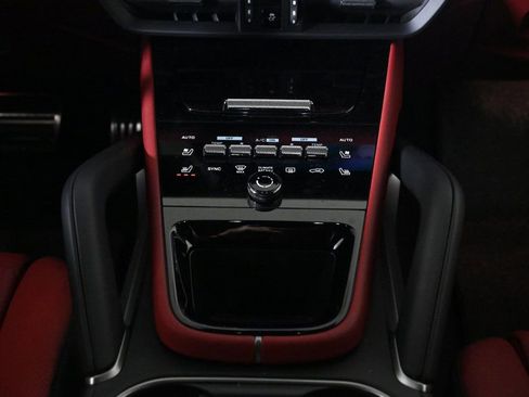 Certified 2026 Porsche Cayenne Turbo GT image 17