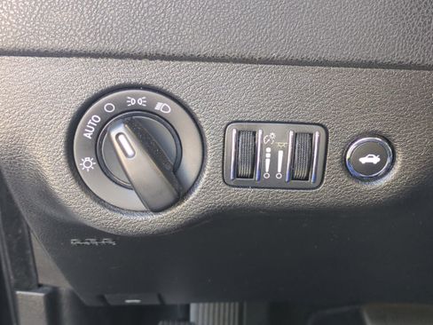 Used 2023 Dodge Charger SXT image 26