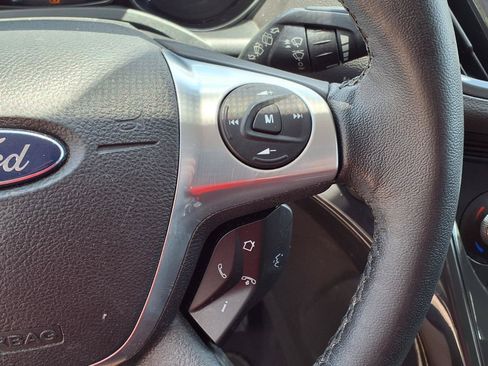 Used 2014 Ford Escape Titanium FWD image 21