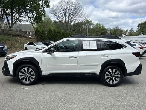 Used 2024 Subaru Outback Limited AWD/4WD image 2