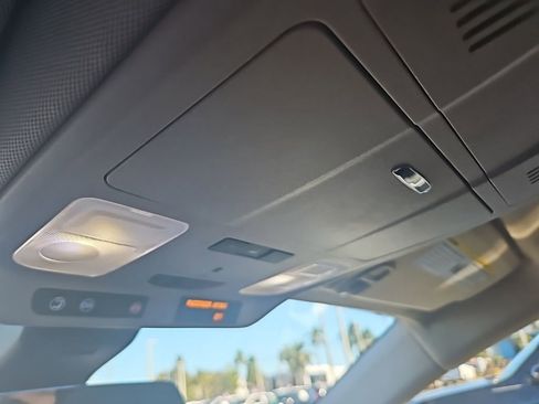 Used 2017 Buick Envision Premium w/ Driver Confidence Package image 21