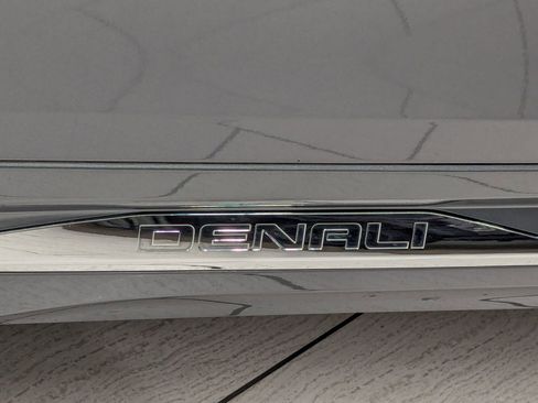 Used 2020 GMC Terrain Denali image 38