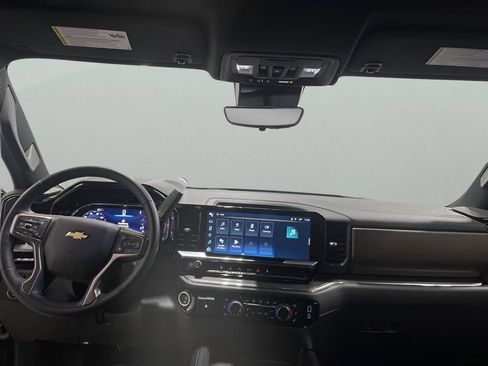 Used 2024 Chevrolet Silverado 3500 High Country w/ High Country Premium Package image 10