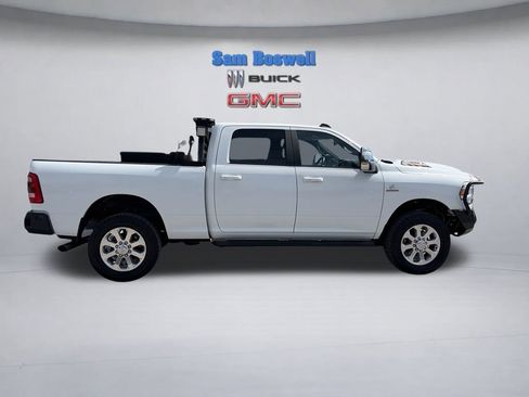Used 2024 RAM 2500 Laramie w/ Sport Appearance Package image 10