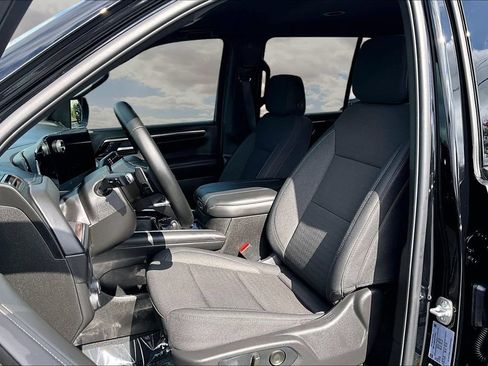 Used 2026 Chevrolet Tahoe LS w/ LPO, Dark Essentials Package RWD image 21