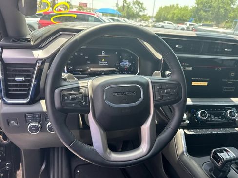 Used 2024 GMC Sierra 1500 Denali w/ Technology Package AWD/4WD image 13