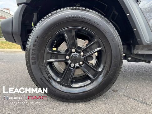 Used 2021 Jeep Wrangler Unlimited Sport AWD/4WD image 8