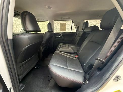 Used 2019 Toyota 4Runner TRD Off-Road Premium AWD/4WD image 14