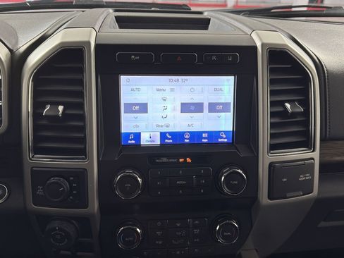 Used 2020 Ford F150 Lariat image 21