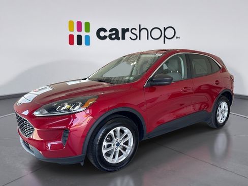 Used 2022 Ford Escape SE w/ Cold Weather Package AWD/4WD image 1