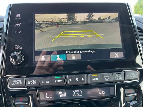 Used 2021 Honda Odyssey EX image 22