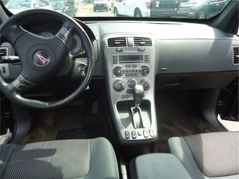 Used 2006 Pontiac Torrent 2WD w/ Preferred Package image 18