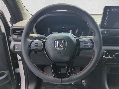 New 2026 Honda Pilot Sport image 12