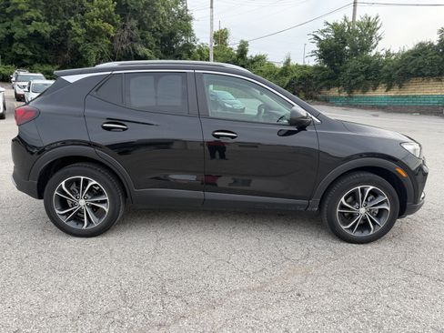 Used 2023 Buick Encore GX Select w/ Safety Package II AWD/4WD image 8