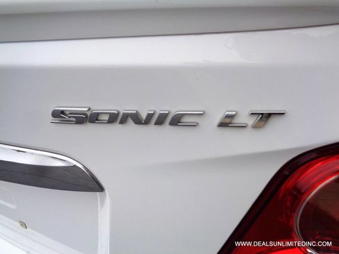Used 2013 Chevrolet Sonic LT w/ Wheels and Fog Lamp Package FWD image 5