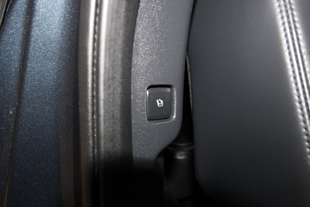Used 2024 Lincoln Navigator L Reserve AWD/4WD image 27