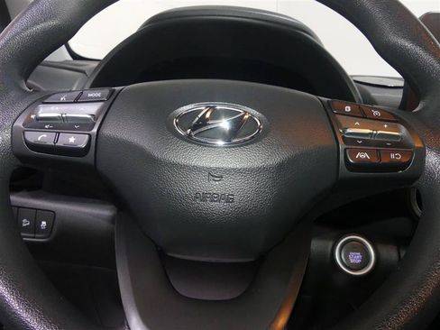 Used 2023 Hyundai Kona SEL FWD image 31