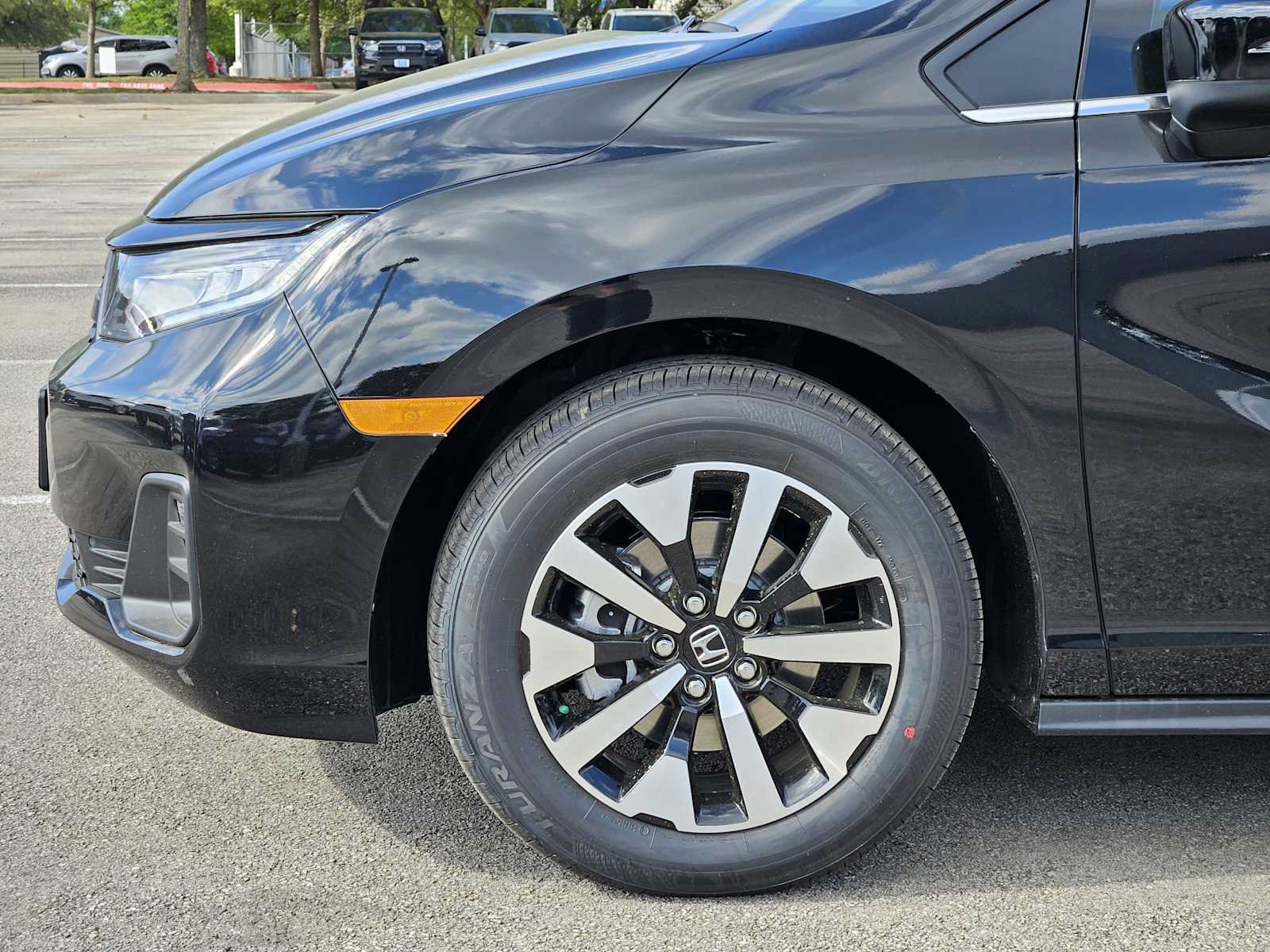 New 2026 Honda Odyssey EX-L image 7