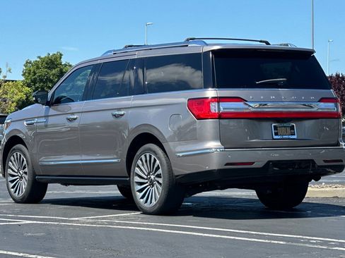 Used 2019 Lincoln Navigator L Reserve image 6