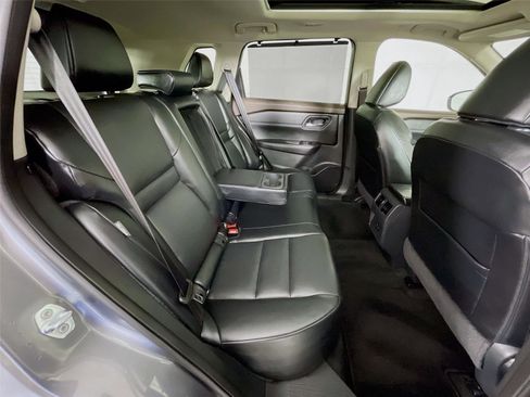 Used 2022 Nissan Rogue SV w/ SV Premium Package AWD/4WD image 29