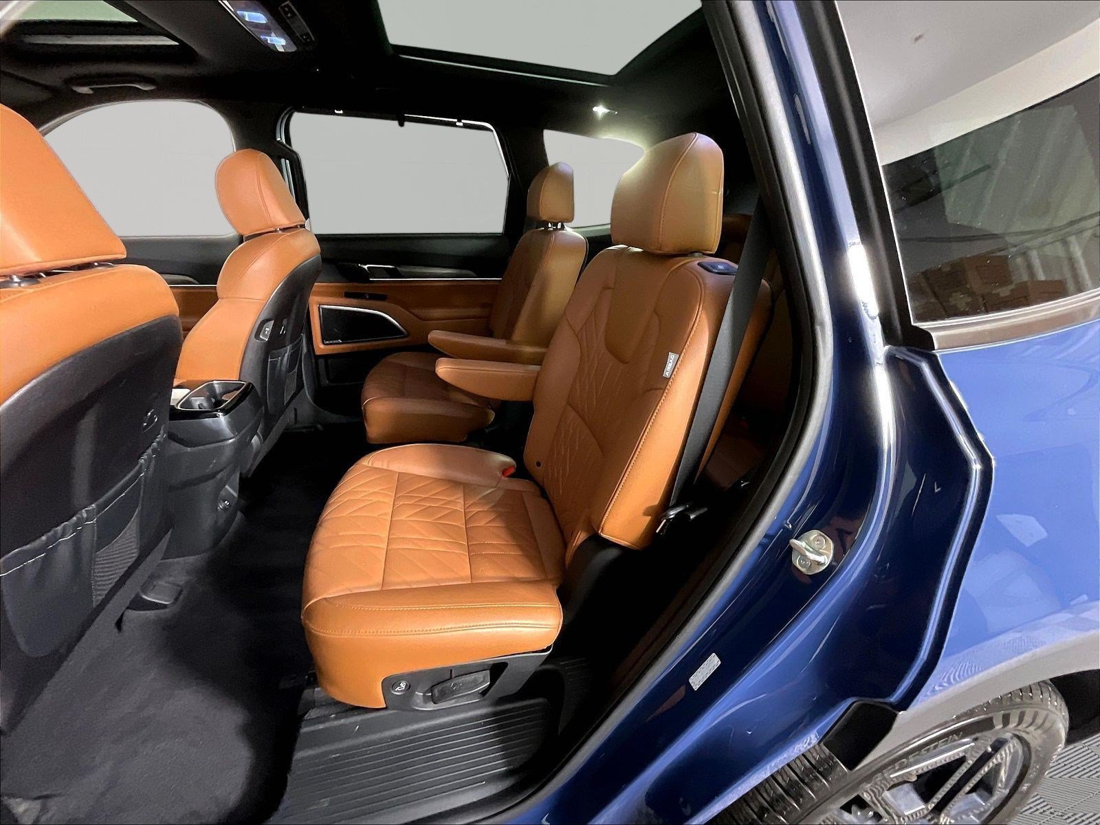 Used 2025 Kia Telluride SX X-Line AWD/4WD image 22