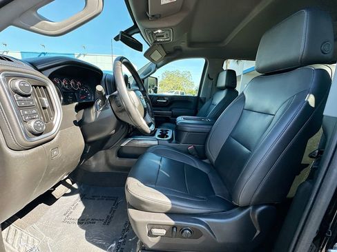 Certified 2022 Chevrolet Silverado 2500 LTZ w/ LTZ Convenience Package AWD/4WD image 19