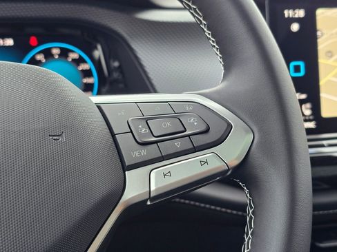 New 2026 Volkswagen Atlas Cross Sport SEL image 33