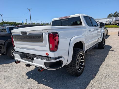 Used 2020 GMC Sierra 1500 SLT w/ SLT Premium Plus Package image 3