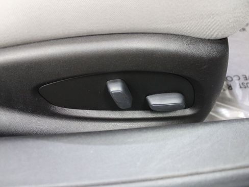 Used 2020 Chevrolet Camaro LT image 21