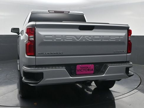 Used 2022 Chevrolet Silverado 1500 Custom image 13