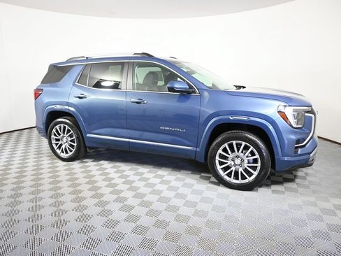 Used 2026 GMC Terrain Denali w/ LPO, Floor Liner Package AWD/4WD image 8
