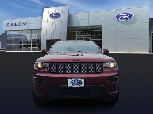 Used 2020 Jeep Grand Cherokee Altitude AWD/4WD image 7