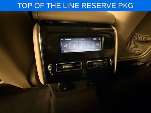 Used 2023 Lincoln Aviator Reserve w/ Equipment Group 201A RWD image 12