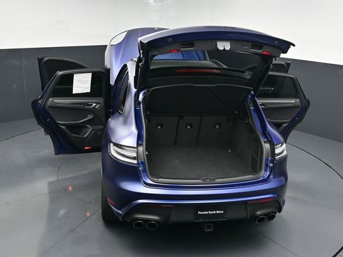 Certified 2022 Porsche Macan GTS AWD/4WD image 30