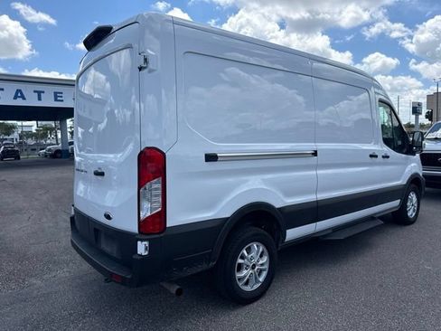 Used 2025 Ford Transit 250 148 Medium Roof RWD image 5