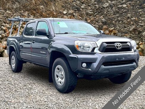 Used 2015 Toyota Tacoma 4x4 Double Cab w/ SR5 Package image 10