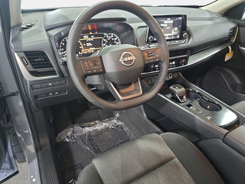 New 2026 Nissan Rogue SV FWD image 16
