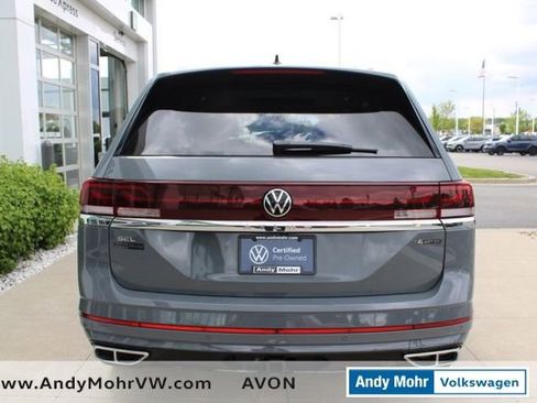 Used 2025 Volkswagen Atlas SEL Premium R-Line AWD/4WD image 10