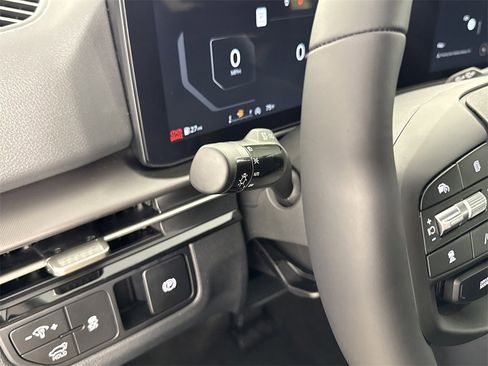 New 2026 Kia Sportage SX image 22