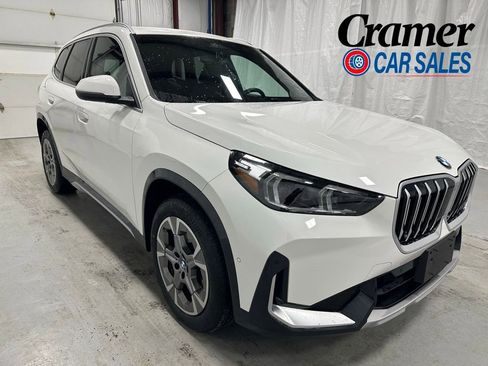 Used 2025 BMW X1 xDrive28i AWD/4WD image 1